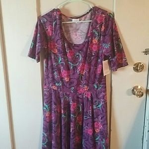 Nicole dress